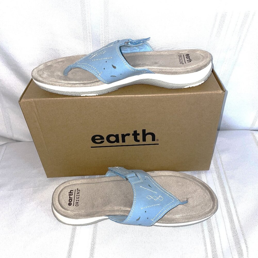 NIB Earth Origins Sport Women's Size 9.5 Thong Sandal Light Blue